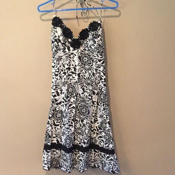 Signature by Sangria Dresses & Skirts - Black/cream Halter Dress